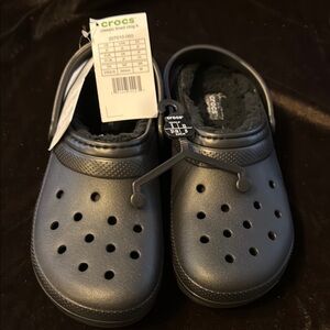 Crocs Classic Lined Clog in black